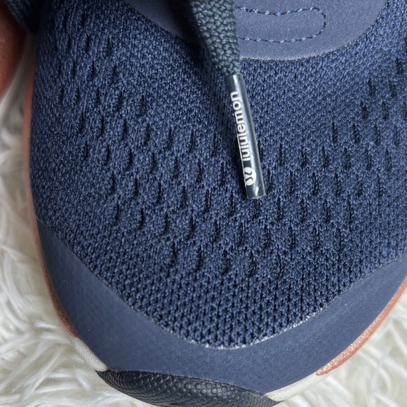 Lululemon Chargefeel Low Womens Workout Shoe - Picture 8 of 8
